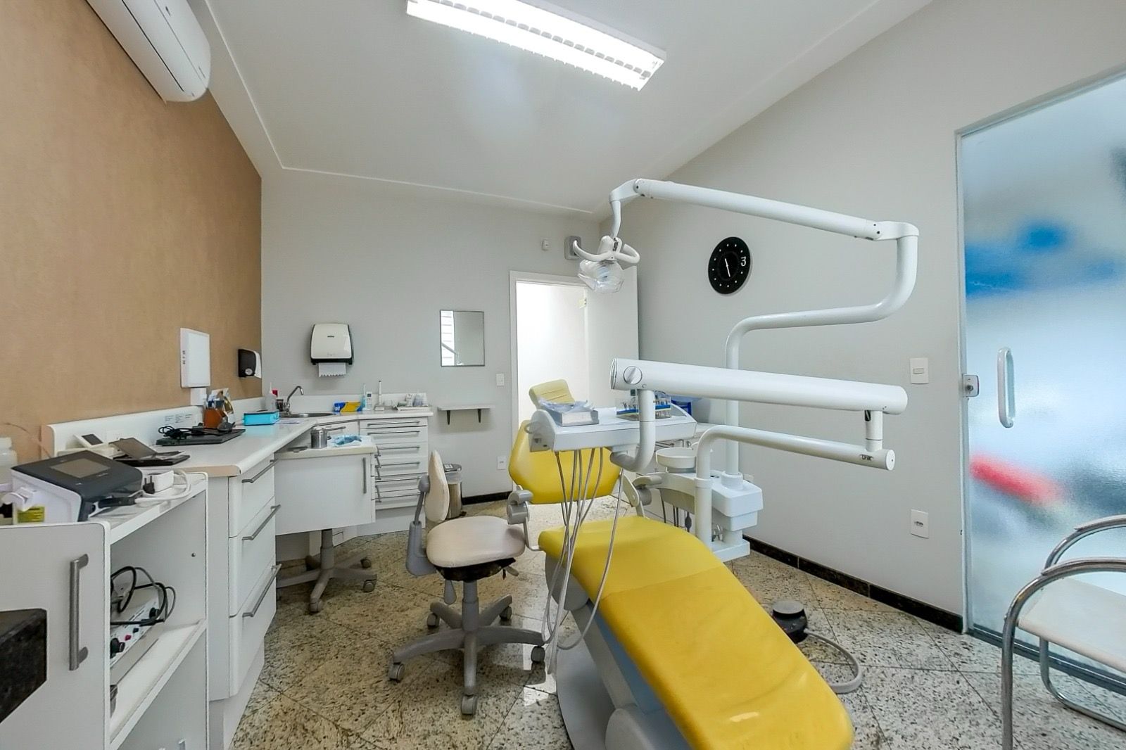 Consultório Sala Amarela